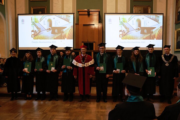 Absolwenci WFiIS 2025